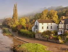 世俱杯-哈利伯顿无解魔术拆穿防守，雷霆致命蜂刺蛰伤鹈鹕，新势力正在重绘联盟版图