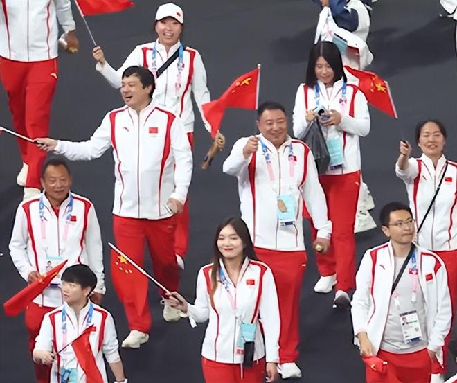 世俱杯决赛-美国代表团运动员大放异彩，实力称霸赛场的简单介绍