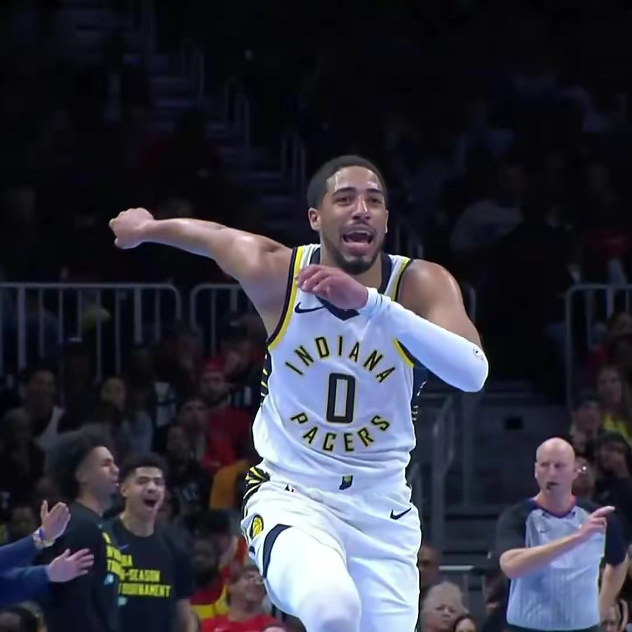 世俱杯改制-步行者横扫老鹰,取得五连胜