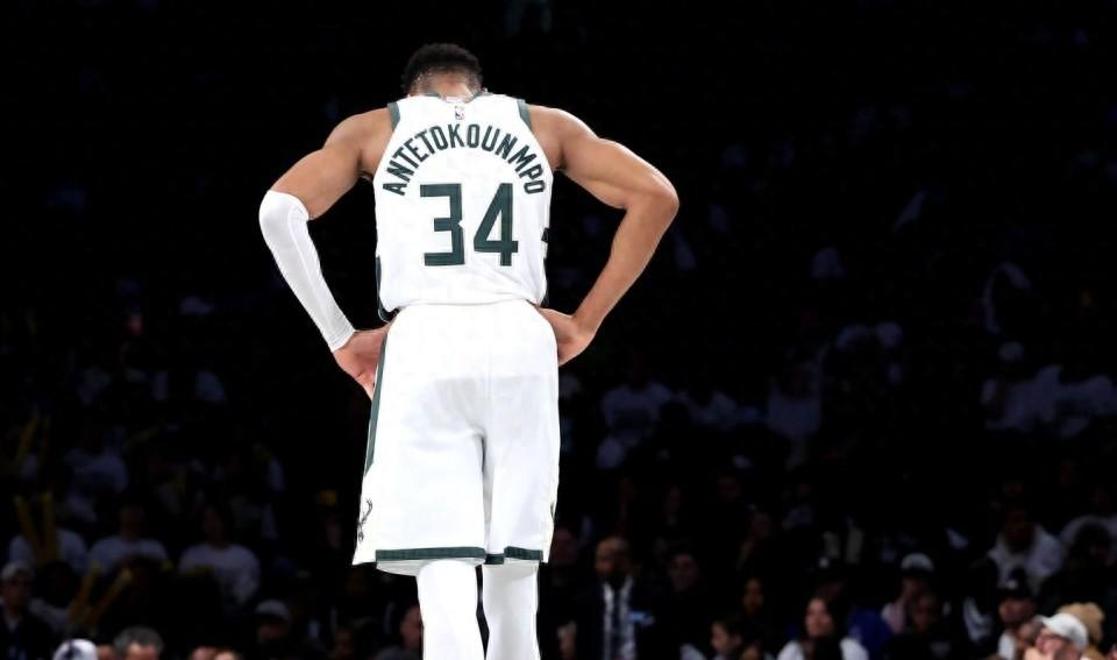 世俱杯直播-雄鹿遭爵士逆转,四连败失势的简单介绍