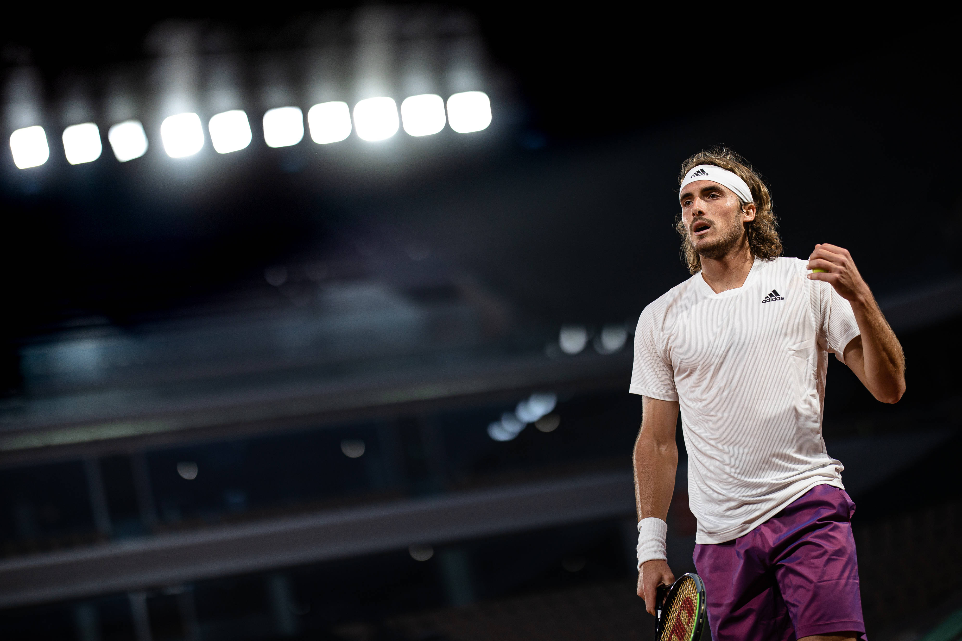 世俱杯分组-关于日本网球队逆转欧洲网球队，西西帕斯爆发神勇的信息