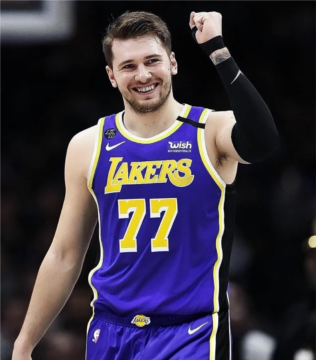 世俱杯奖金-关于勇士击败湖人,格林助攻创生涯新高的信息