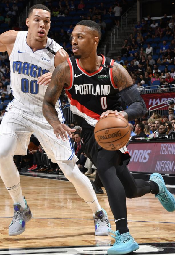 世俱杯参赛资格-开拓者大胜老鹰，利拉德砍下全场最高32分的简单介绍